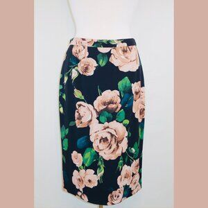 Dolce & Gabbana Floral Print Knee Length Pencil Skirt - Size 46 IT (US 10)